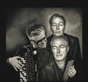 Gwen Cresens, Riguelle & Hautekiet