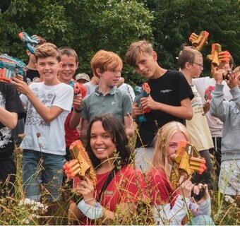 Aliëns en wormgaten