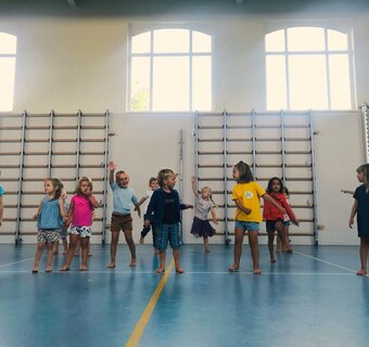 Dansende voetjes, springende beentjes