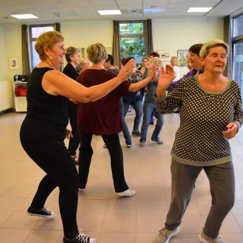 FUNDANS BEGINNER donderdag 9u30-10u30 (voorjaar25) © Sport Plus vzw